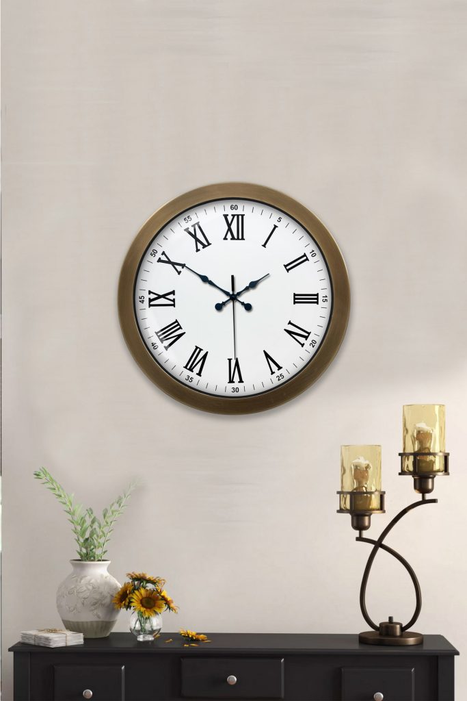 36 cm Eskitme Metal Roma Rakamlı Duvar Saati